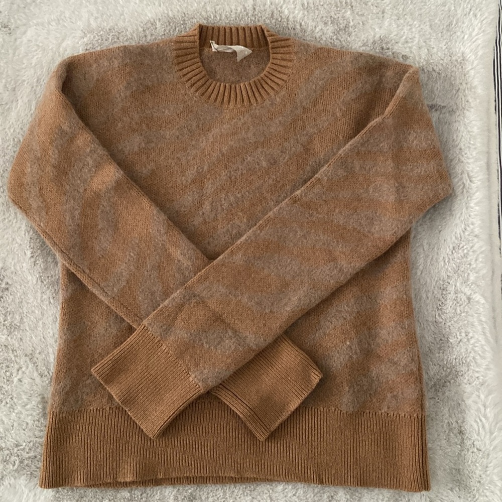 Everlane Alpaca Animal Print Crewneck | xs